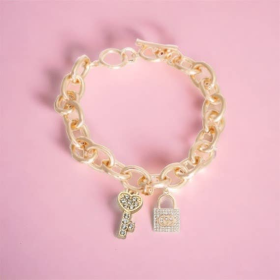Lock and Key Gucchewi Charm Dog Collar Necklace (size: 16)